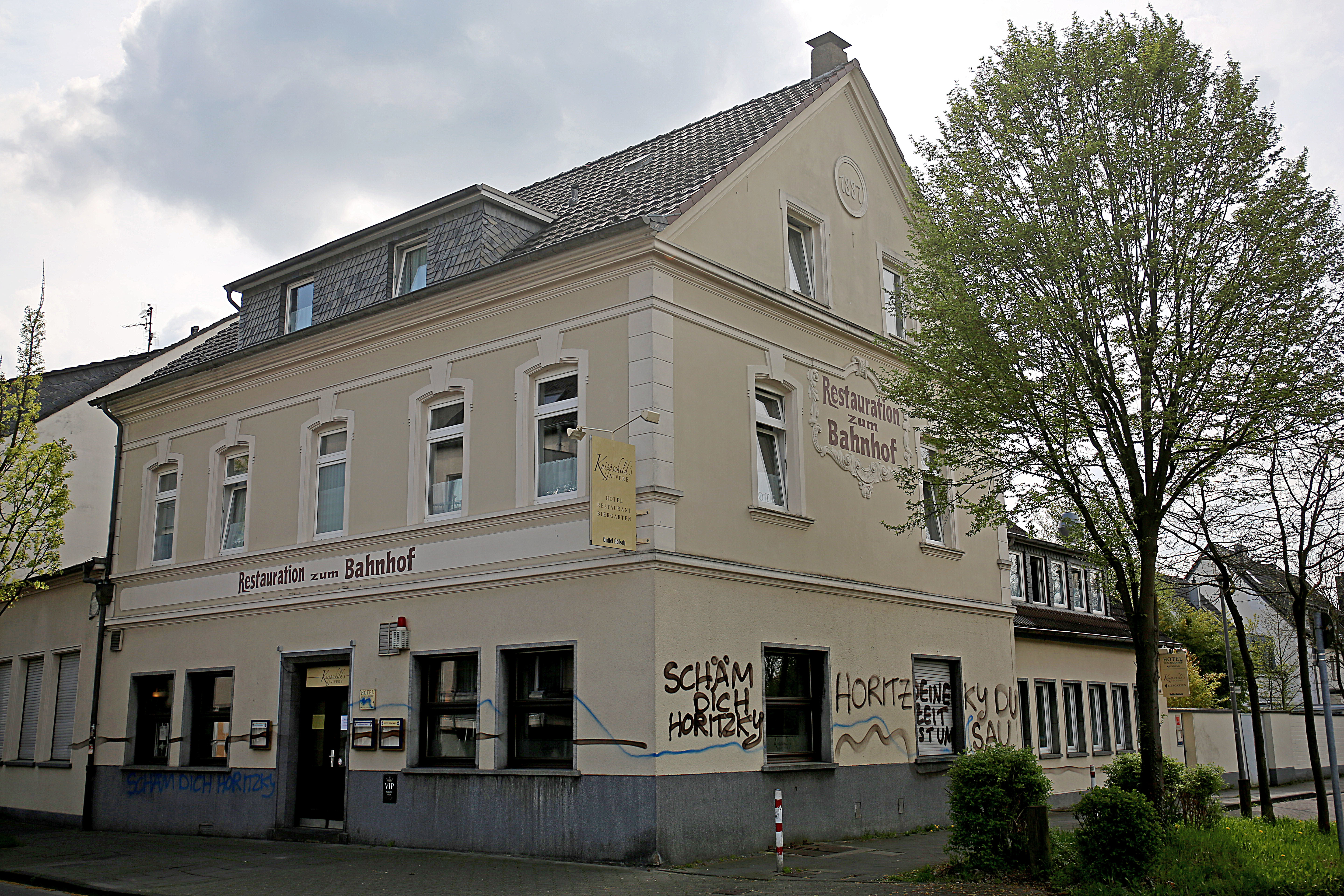 „Hotel zum Bahnhof“ in Köln