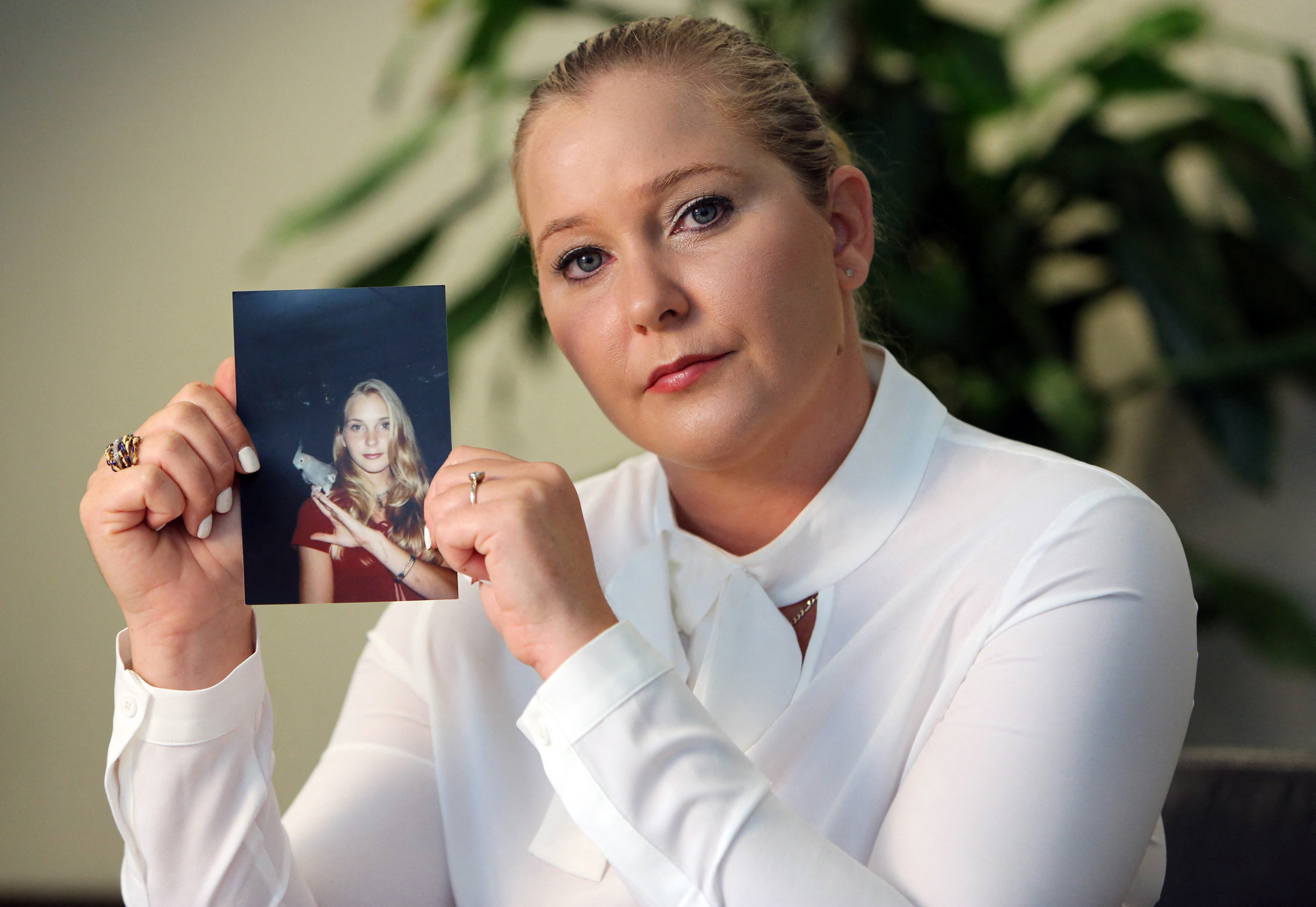 Opfer von Jeffrey Epstein, Virginia Roberts