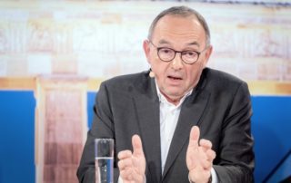 dpa126835439_norbert_walter_borjans