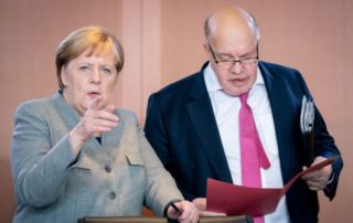 dpa127822909_angela_merkel_peter_altmaier