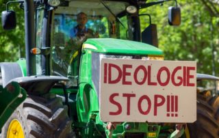 dpa219141571_bauern_protest_demo_landwirt_stop_ideologie