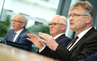 dpa235340344_meuthen_goegel_frisch